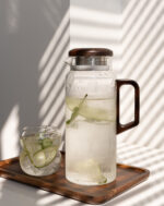 Графин прозорий з дерев. кришкою та ручкою 1500 мл