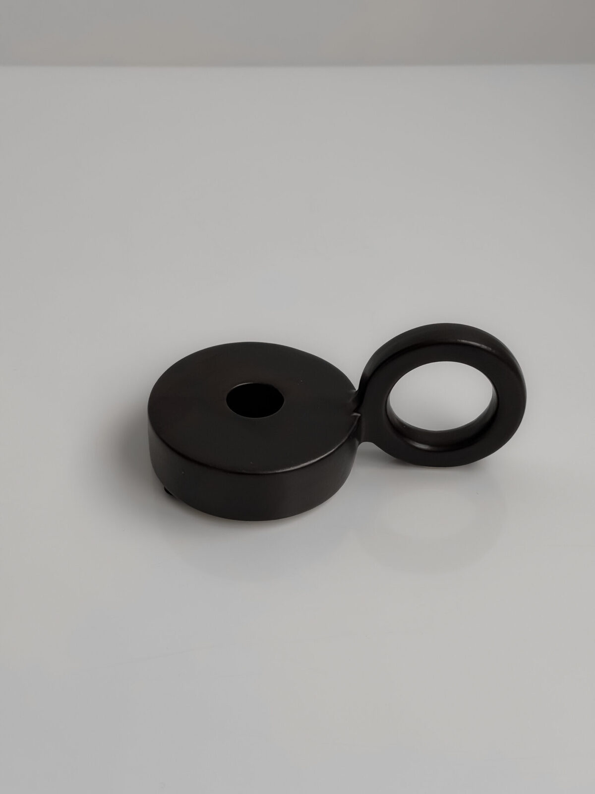 Підсвічник з ручкою, чорний - Зображення 2