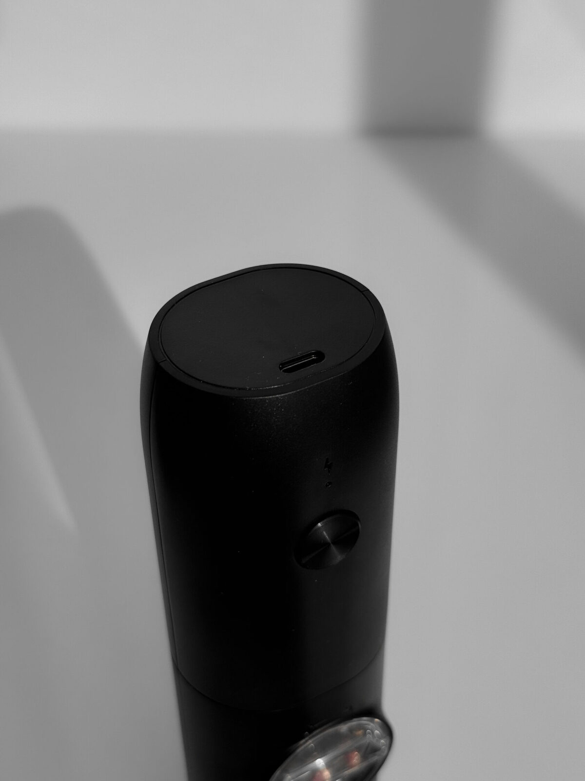 Млинок електричний, чорний - Зображення 3