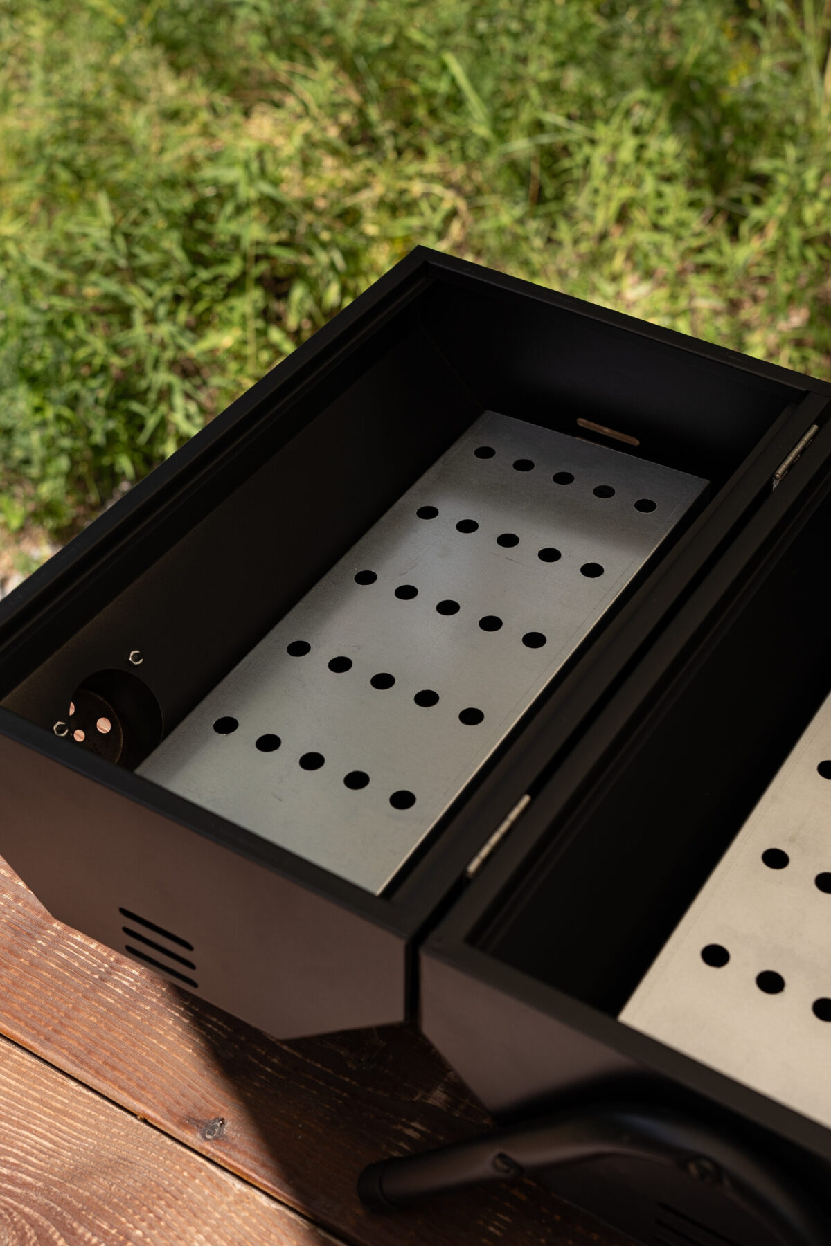 Портативний вугільний гриль, чорний - Зображення 4