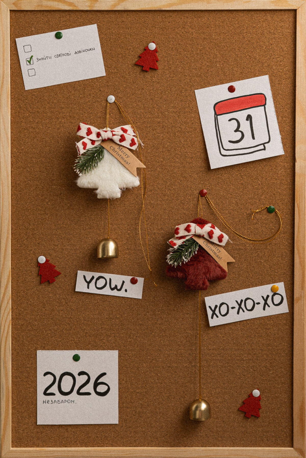 Іграшка підвіска, ялинка з дзвіночком, червона - Зображення 3