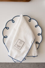 Серветка з синім обрамленням 50х30 см - Зображення 2