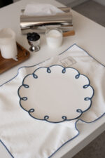 Серветка з синім обрамленням 50х30 см - Зображення 3