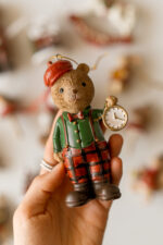 Іграшка на ялинку Ведмедик Тедді з годинником 7*5*12.5см