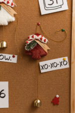 Іграшка підвіска, ялинка з дзвіночком, червона - Зображення 2