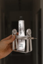 Видавлювач для тюбиків