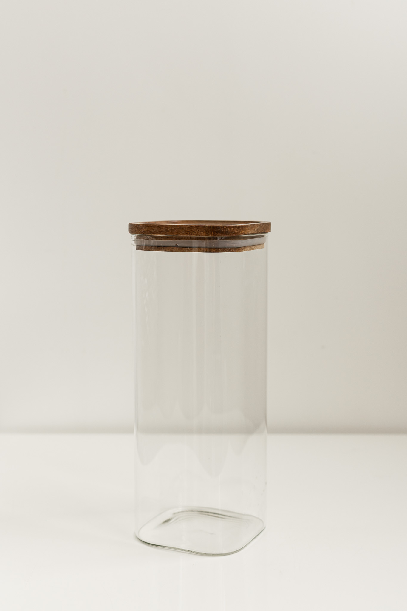 DSC09229-2 Банка квадратна WOOD, з темною кришкою 10х25 см - Зображення 1